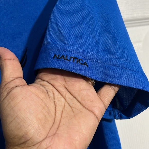 Nautica Polo Shirt Men’s. Size Medium. Blue Tech Pique. - Picture 6 of 9